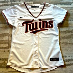 ✔️Women’s Minnesota Twins Baseball Nike Jersey Sz. S✔️